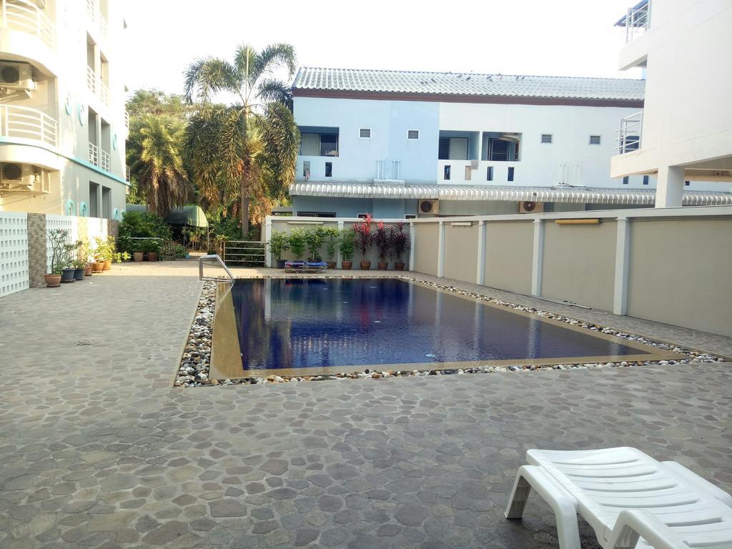 Lomsabai Apartments Bang Saen Ngoại thất bức ảnh