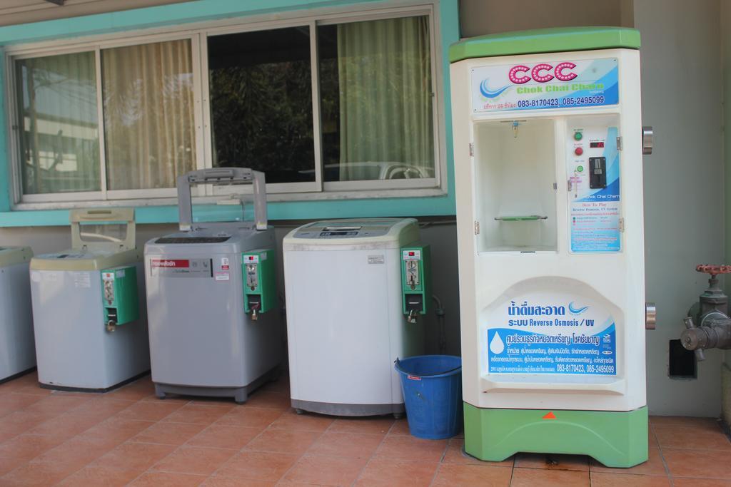 Lomsabai Apartments Bang Saen Ngoại thất bức ảnh
