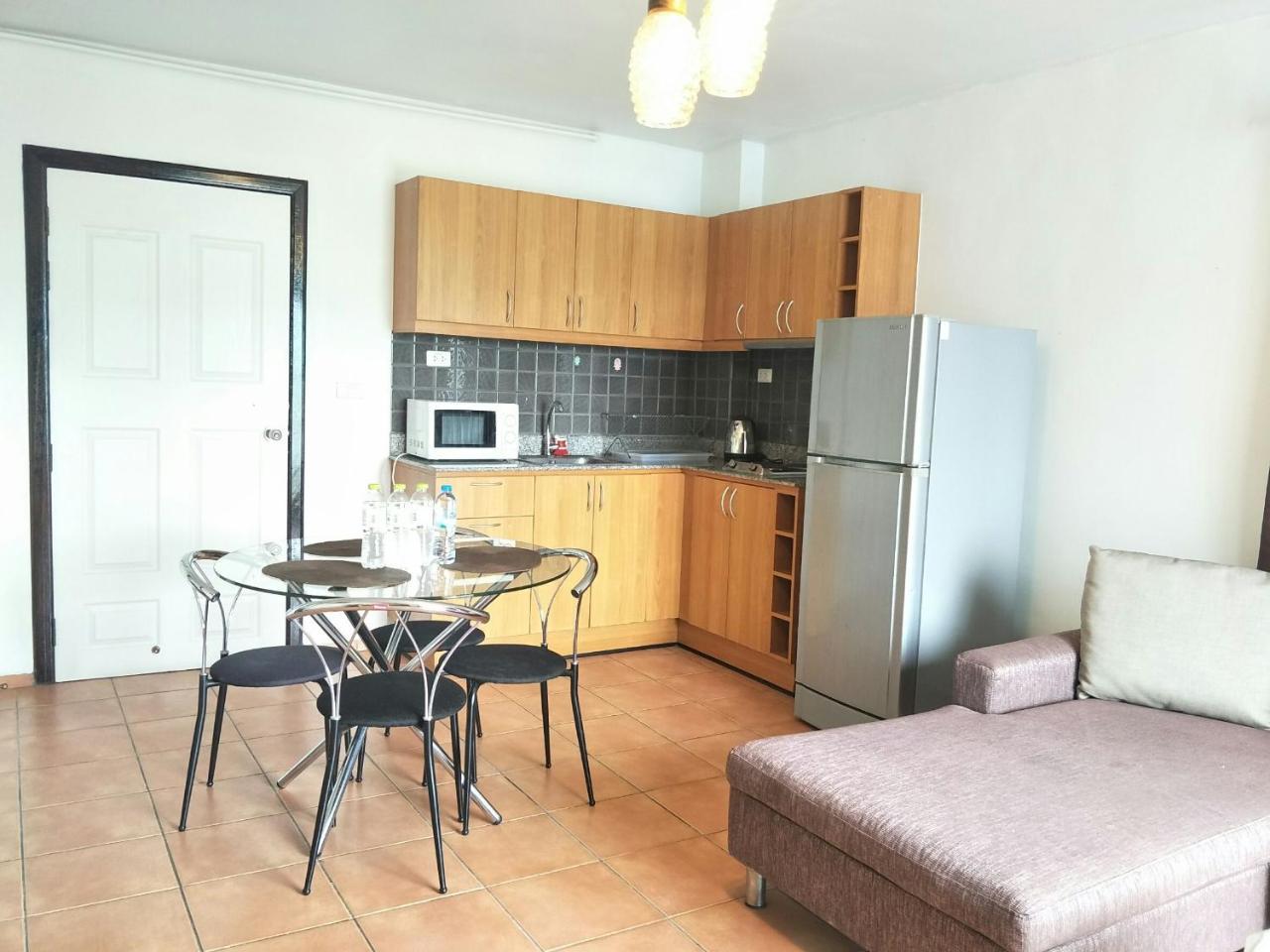 Lomsabai Apartments Bang Saen Ngoại thất bức ảnh