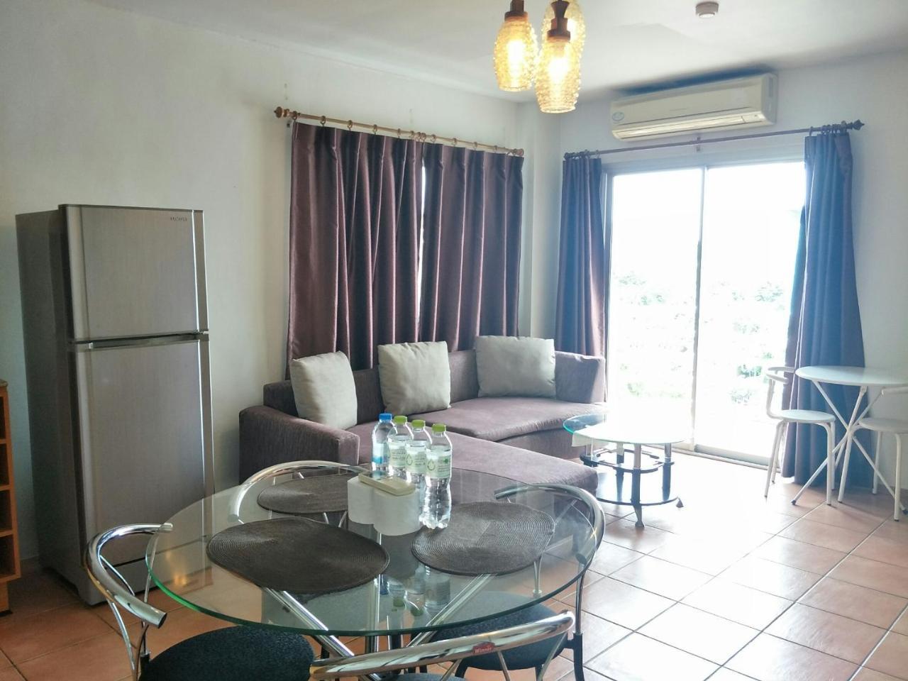 Lomsabai Apartments Bang Saen Ngoại thất bức ảnh